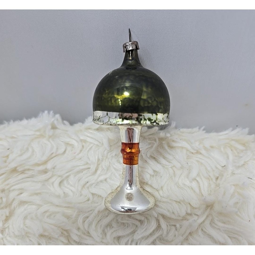 Vintage‎ Glass Figural Lamp Christmas Ornament CZECHOSLOVAKIA 3" Green Silver